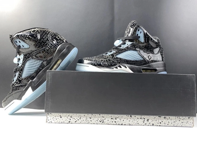 Chep Onekick Doernbecher Retro 5 633068-010 Jordan AIR 0819